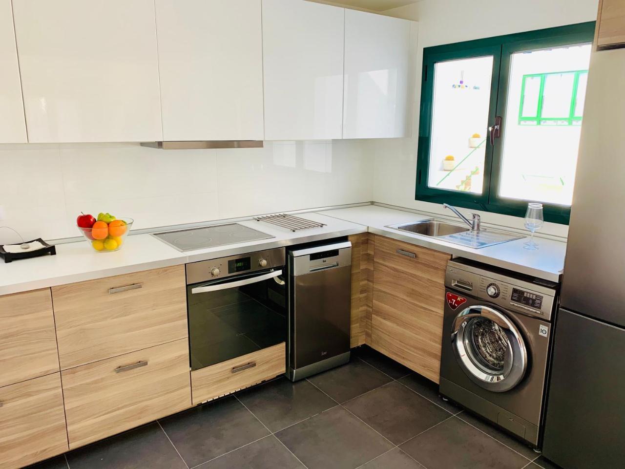 Apartamentos Zalabar Tías Kültér fotó